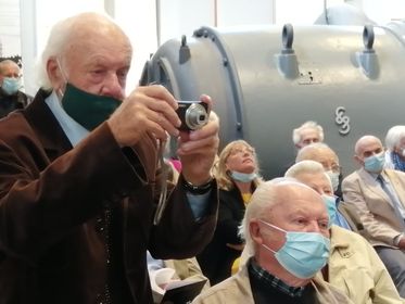 J7.jpg