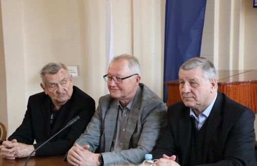 S. Vilpišauskas. R. Pocius, Burinskij