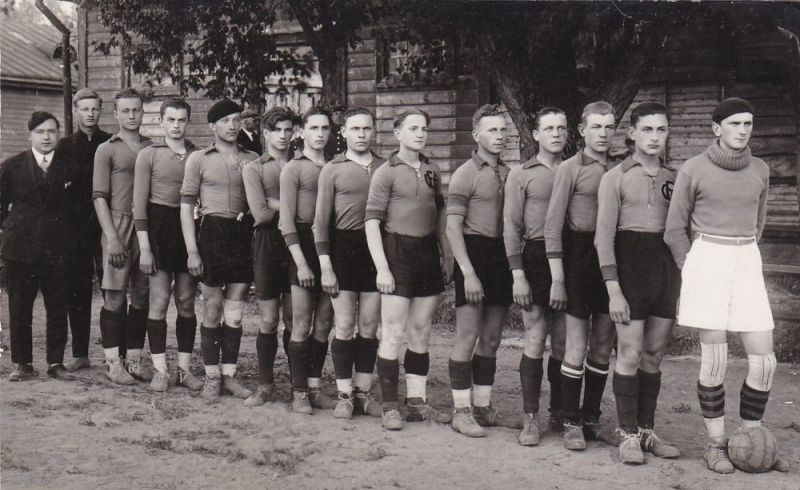 Vaizdas:1000px-Futbolo komanda1926.jpg